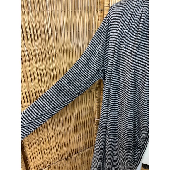 Abercrombie and Fitch Sweater Womens Small Cardigan Open Front Shrug - Picture 5 of 13